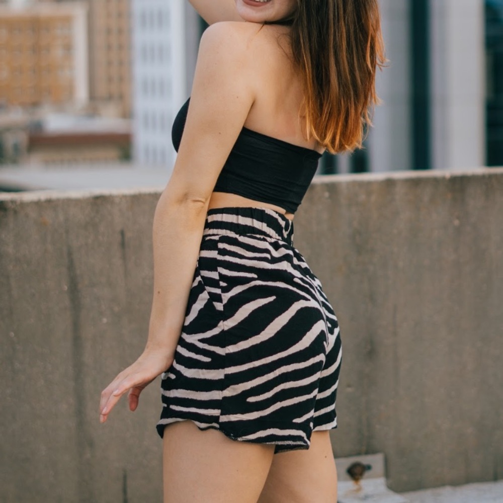CHEETAH SHORTS WITH POCKETS